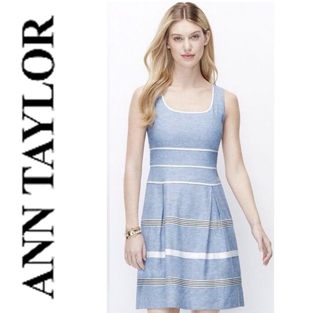 ANN TAYLOR BLUE CHAMBRAY LINEN DRESS